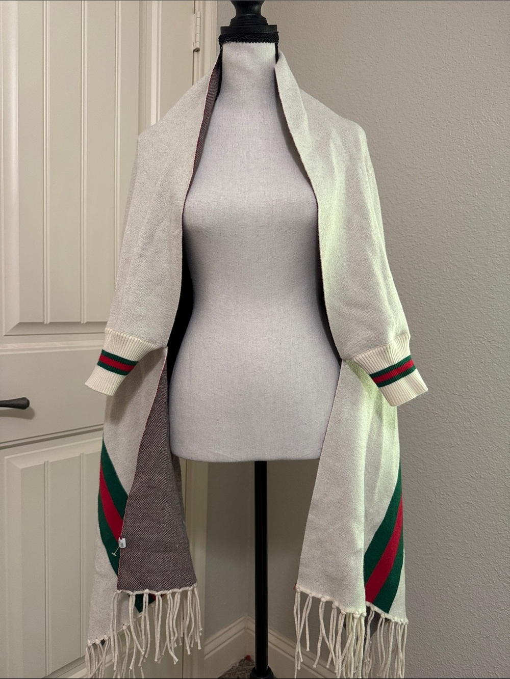 entro Cream Open-Front Fringe Cardigan with Green & Red Stripe Accents